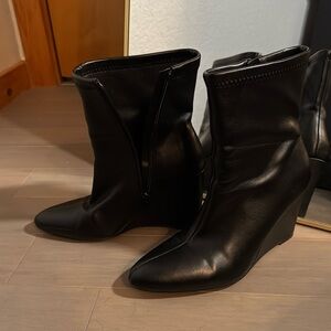 Womens boots